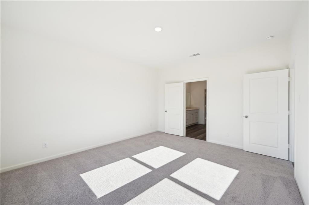 32 Crescent Boulevard Property Photo 27