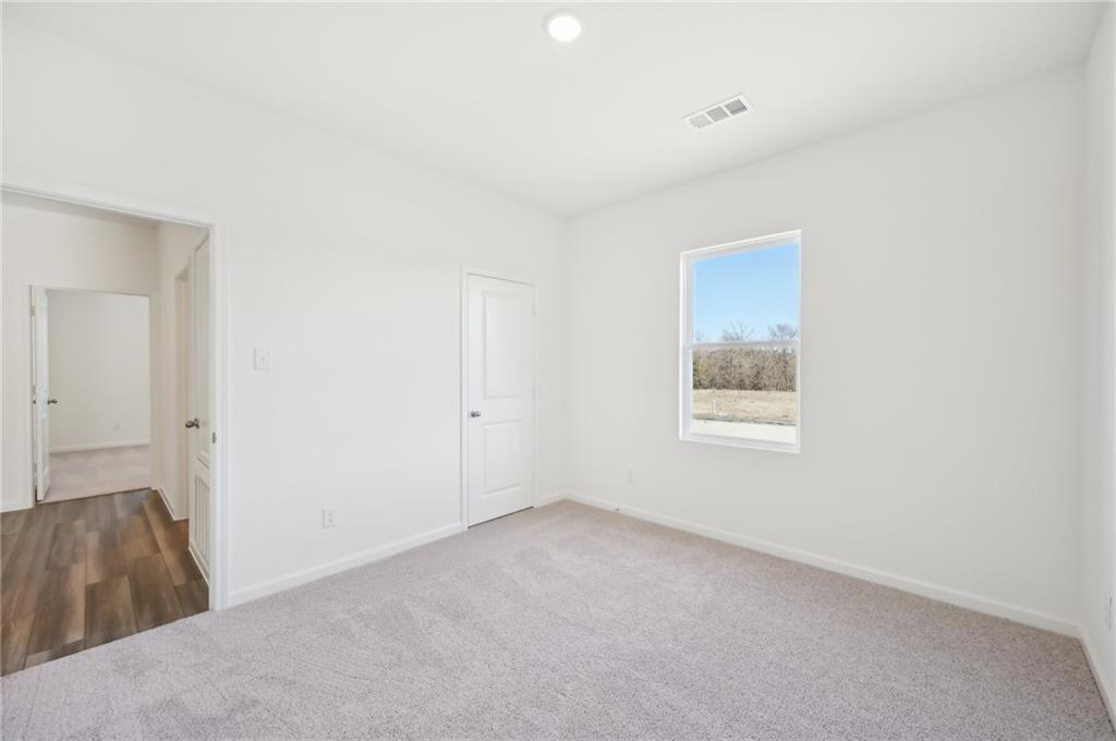 32 Crescent Boulevard Property Photo 28