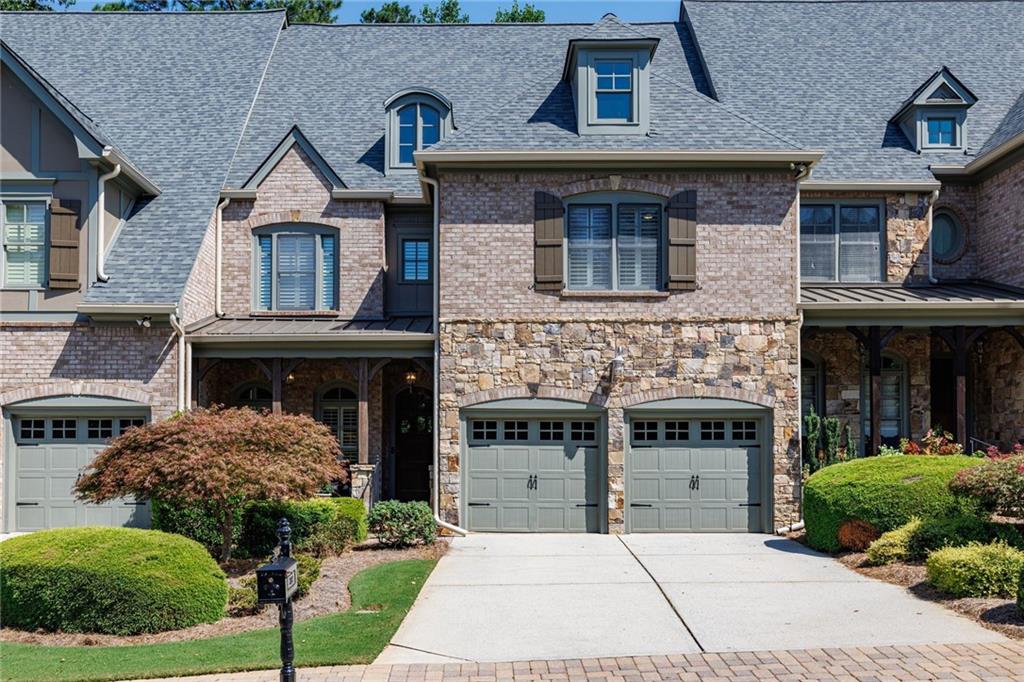 230 Wisteria Circle Property Photo 1