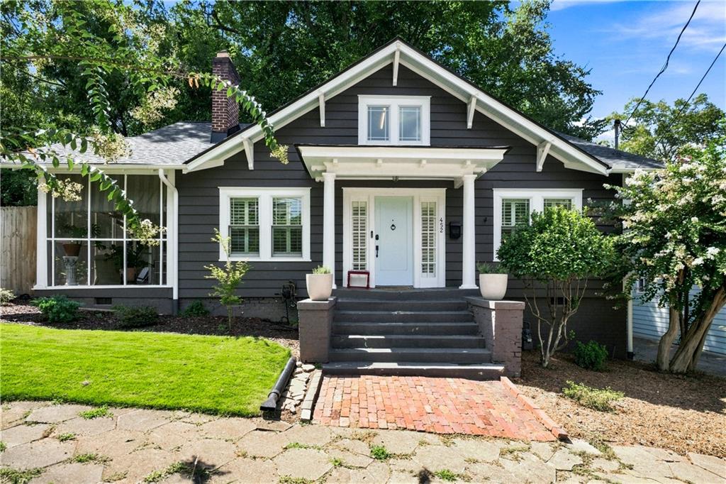 452 Euclid Terrace Ne Property Photo 1