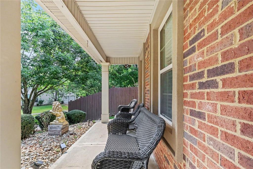 8001 Gossamer Drive Property Photo 6