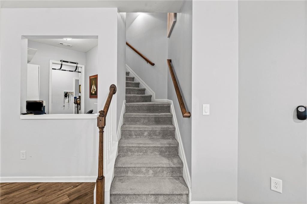 472 Greyfield Drive Property Photo 27