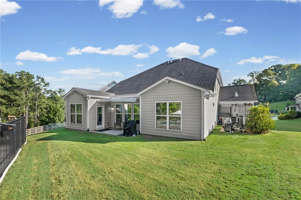 472 Greyfield Drive Property Photo 39