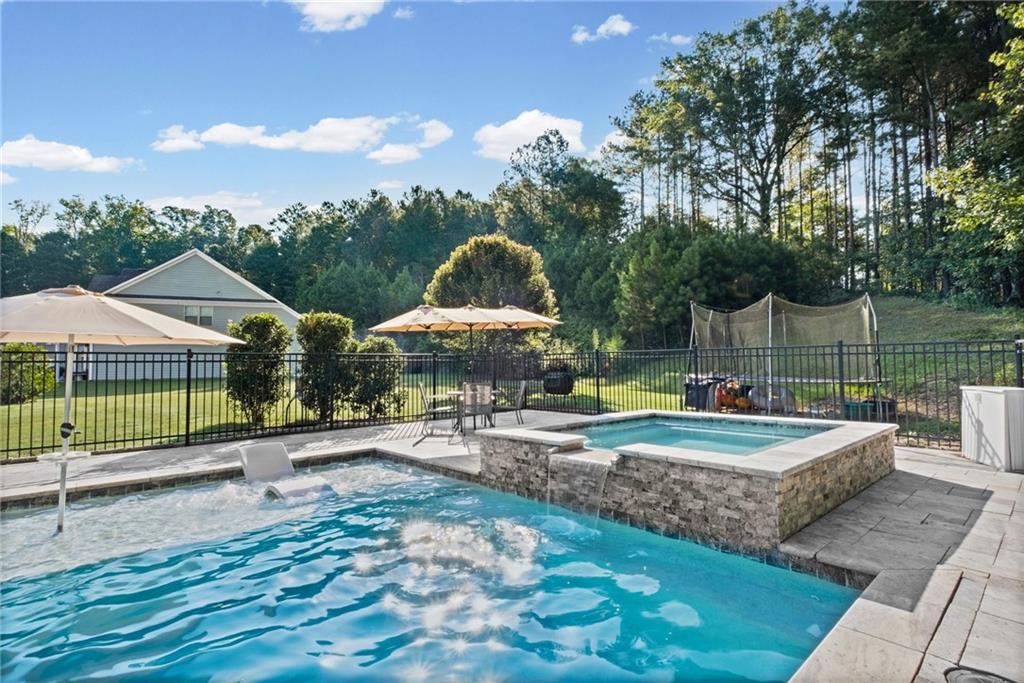 472 Greyfield Drive Property Photo 41