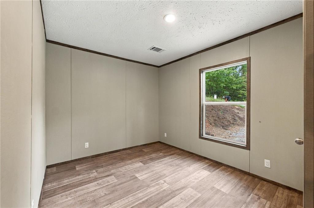 277 Eden Woods Property Photo 32