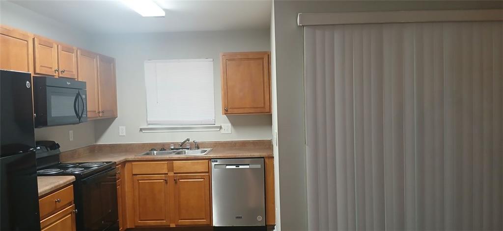 757 Crestwell Circle Sw Property Photo 9