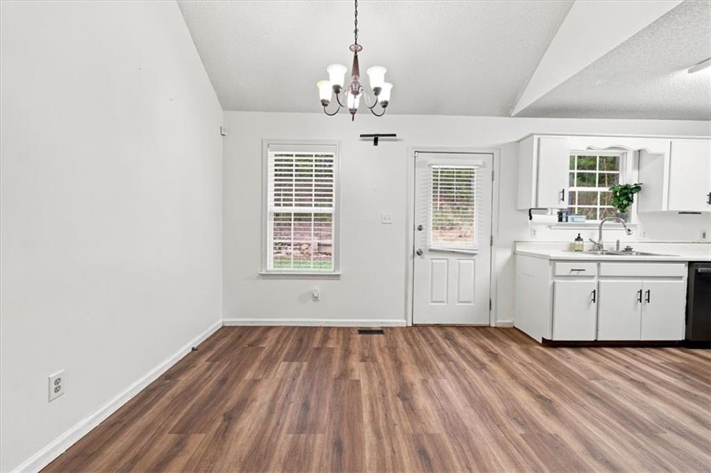 452 Parrish Road Property Photo 11