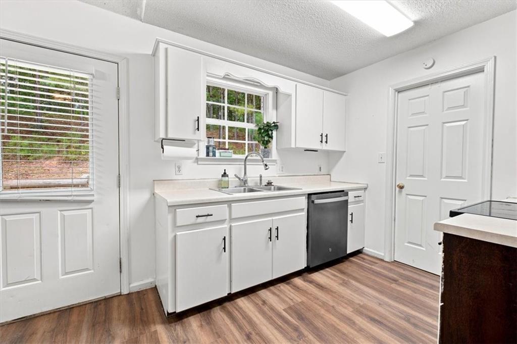 452 Parrish Road Property Photo 14