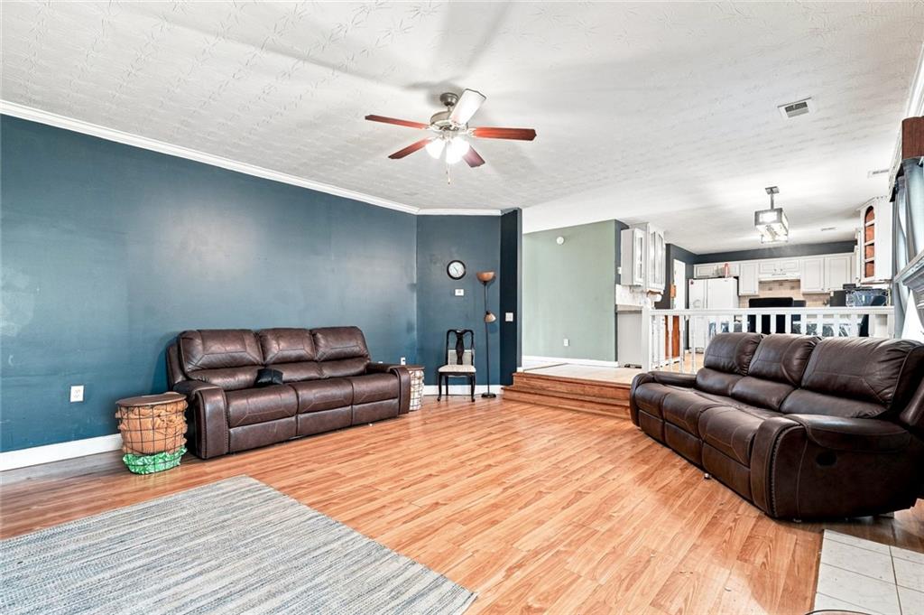 210 Spring Lake Terrace Property Photo 6