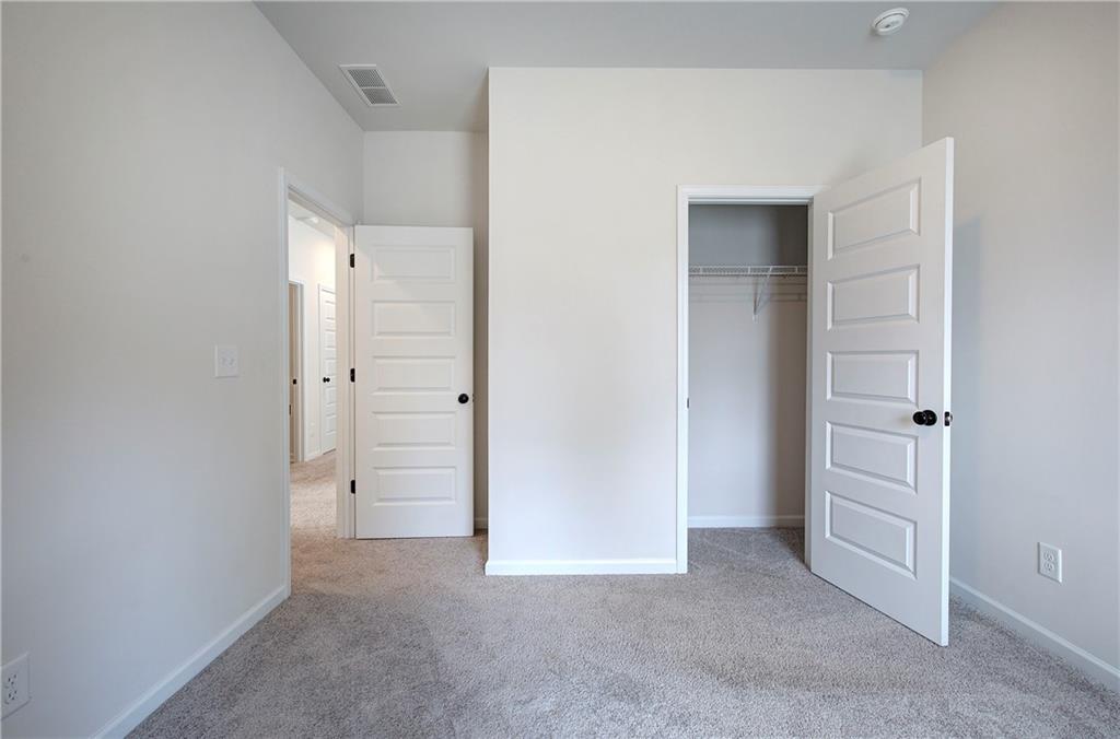 810 Dundee Way Property Photo 22