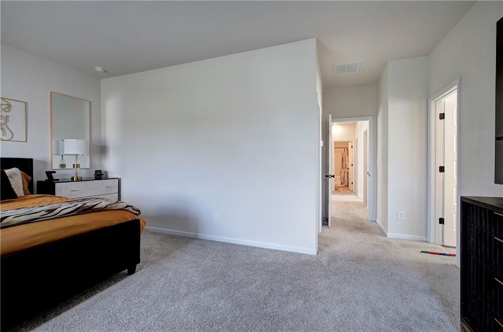 810 Dundee Way Property Photo 29