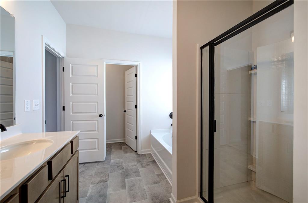 810 Dundee Way Property Photo 35