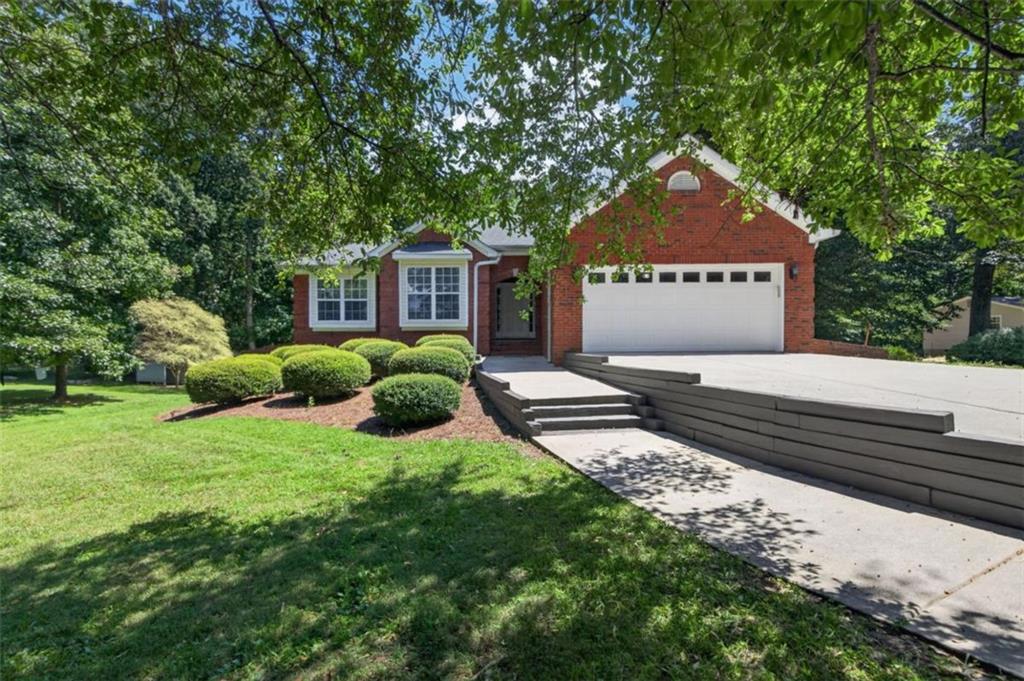 785 Courthouse Road Property Photo 1