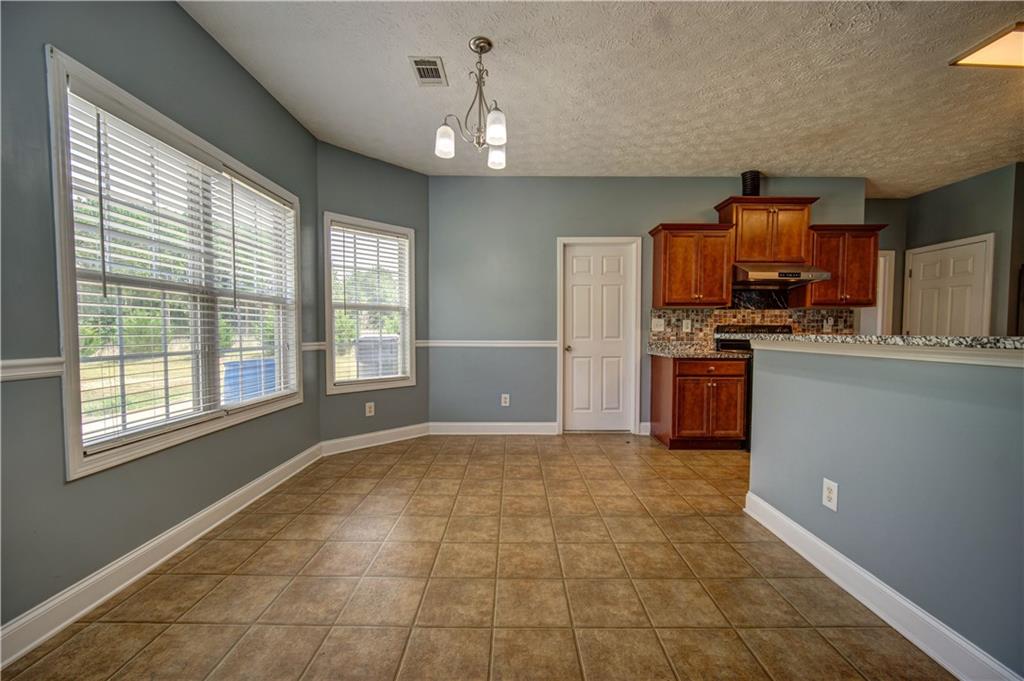 249 Hedgewood Drive Property Photo 10