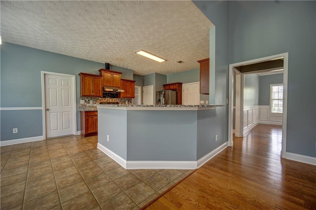 249 Hedgewood Drive Property Photo 12