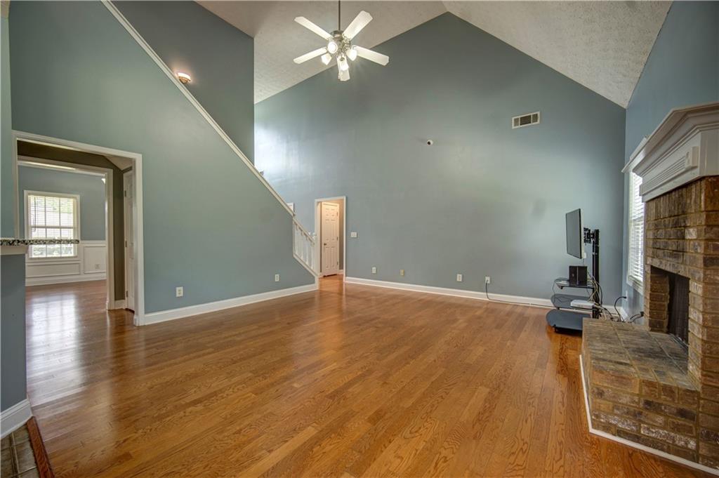 249 Hedgewood Drive Property Photo 18