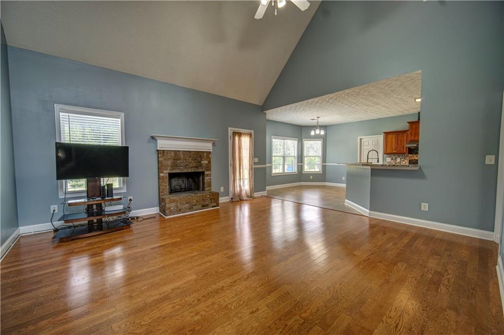 249 Hedgewood Drive Property Photo 24