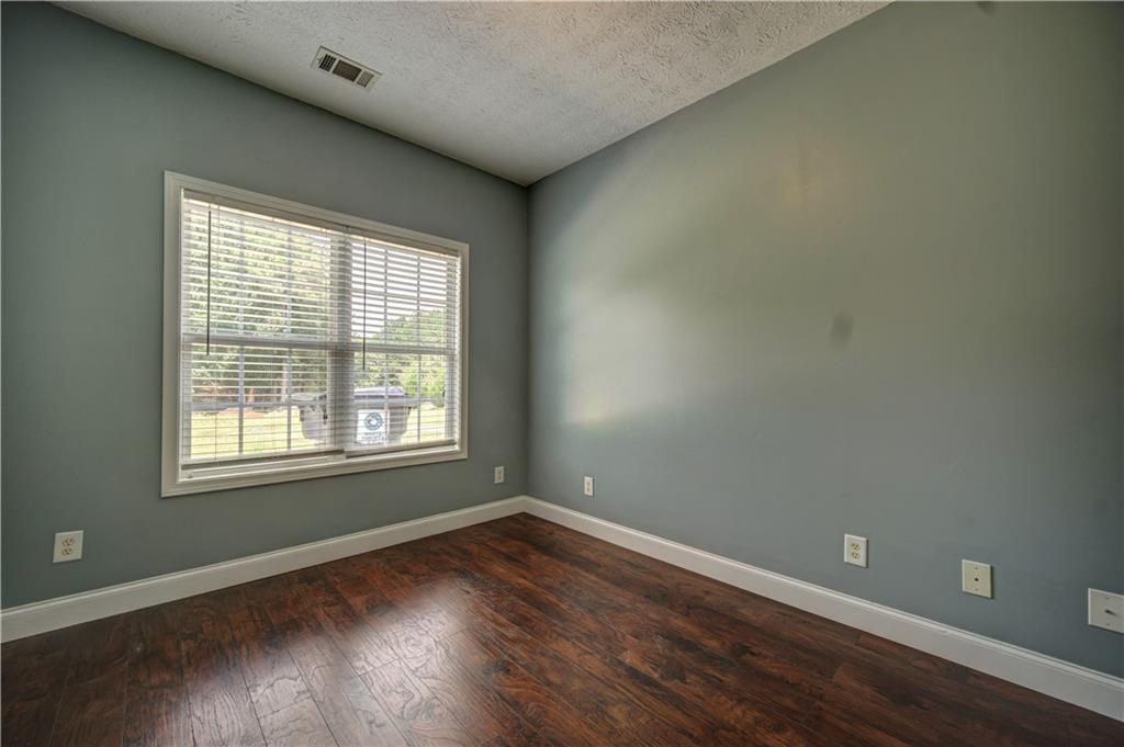 249 Hedgewood Drive Property Photo 26