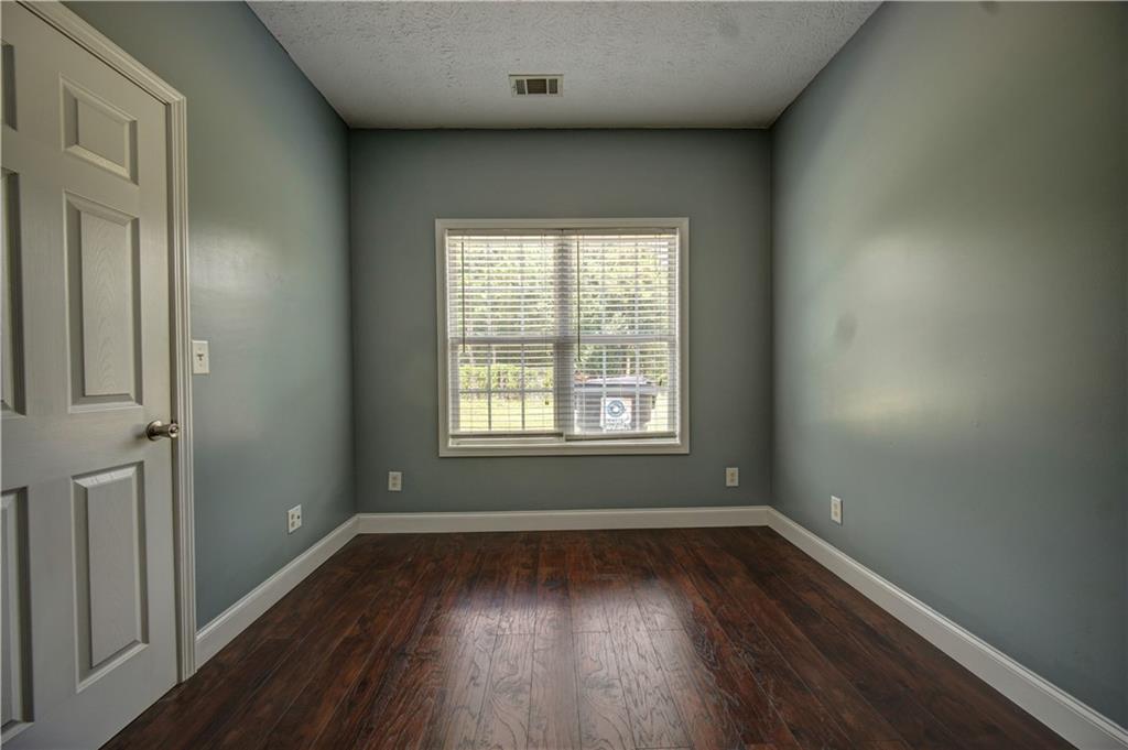 249 Hedgewood Drive Property Photo 27