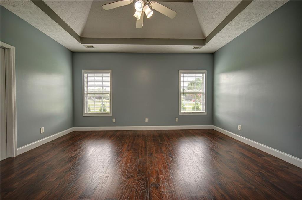 249 Hedgewood Drive Property Photo 40