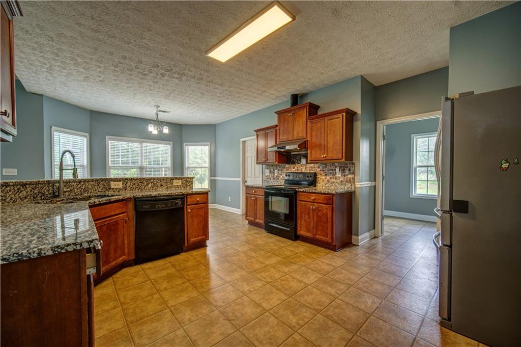 249 Hedgewood Drive Property Photo 58