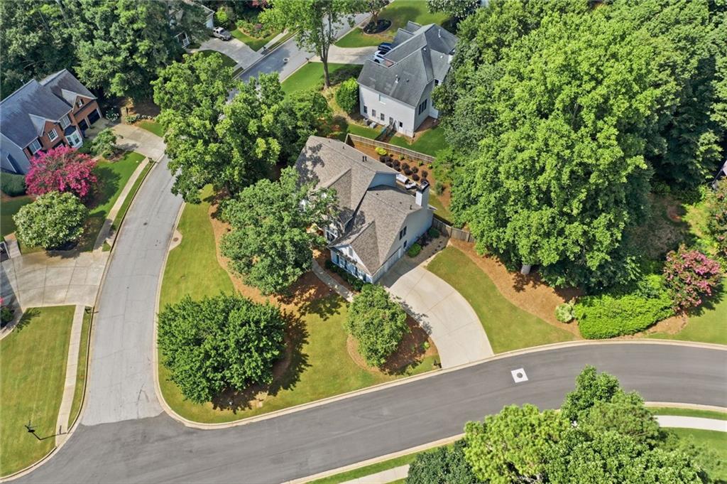 940 River Cove Drive Property Photo 2