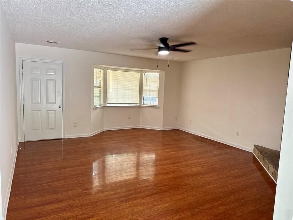 108 Hilltop Circle Property Photo 8