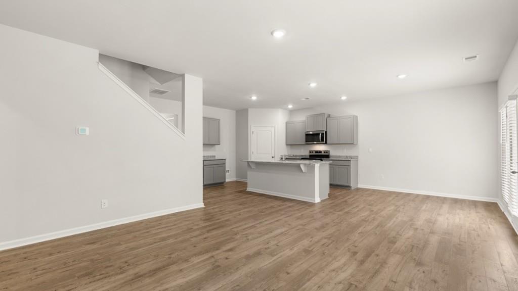 8156 Coldstream Drive Property Photo 12