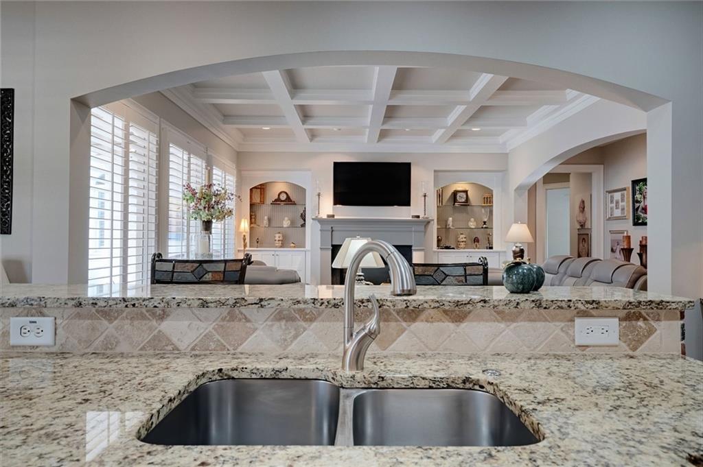 300 Horseshoe Bend Property Photo 10