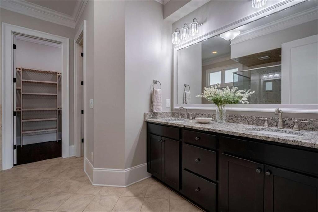 3790 Greenleffe Drive Property Photo 23