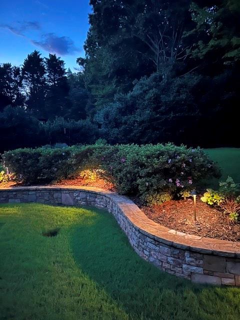 970 Windhaven Drive Property Photo 45