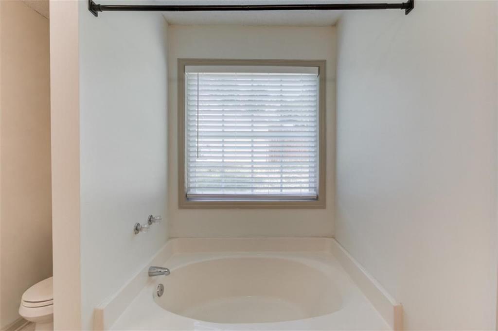 507 Marcel Park Property Photo 15