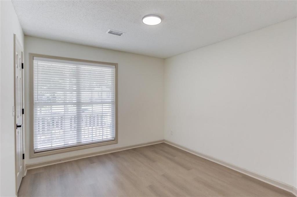 507 Marcel Park Property Photo 20