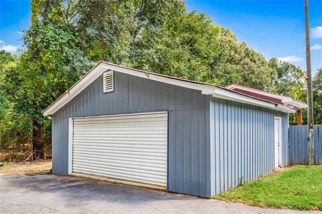 214 Paul Smith Road Property Photo 2