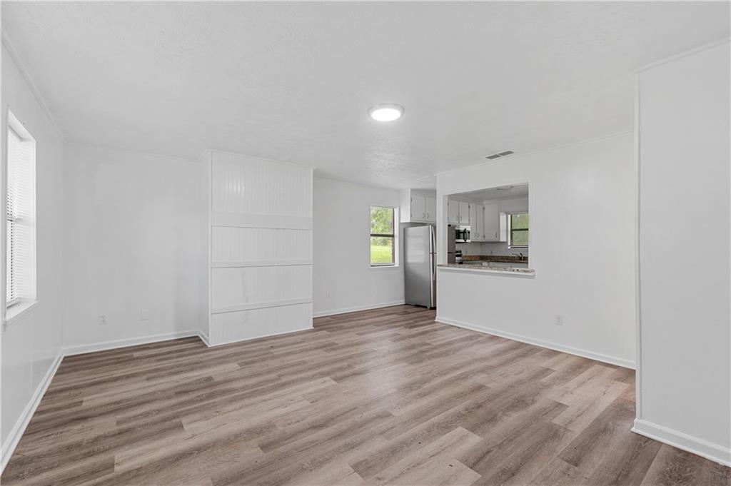 200 Tanglewood Drive Unit B Property Photo 2