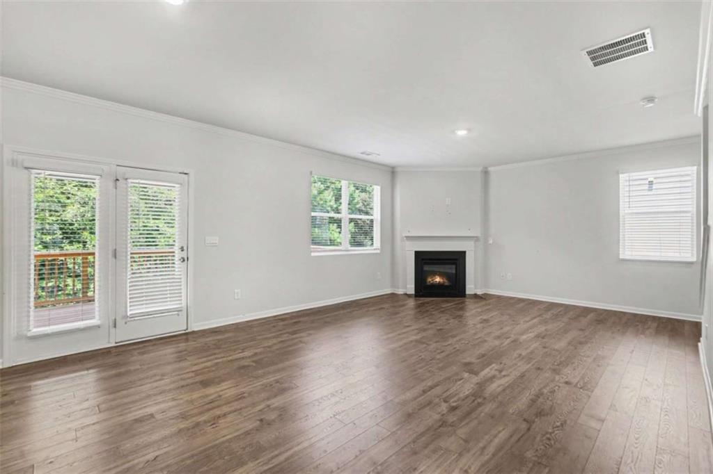 7576 Jennadee Drive Property Photo 12