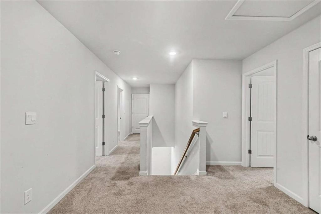 7576 Jennadee Drive Property Photo 22