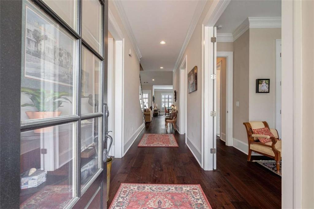4082 Greenleffe Drive Property Photo 3