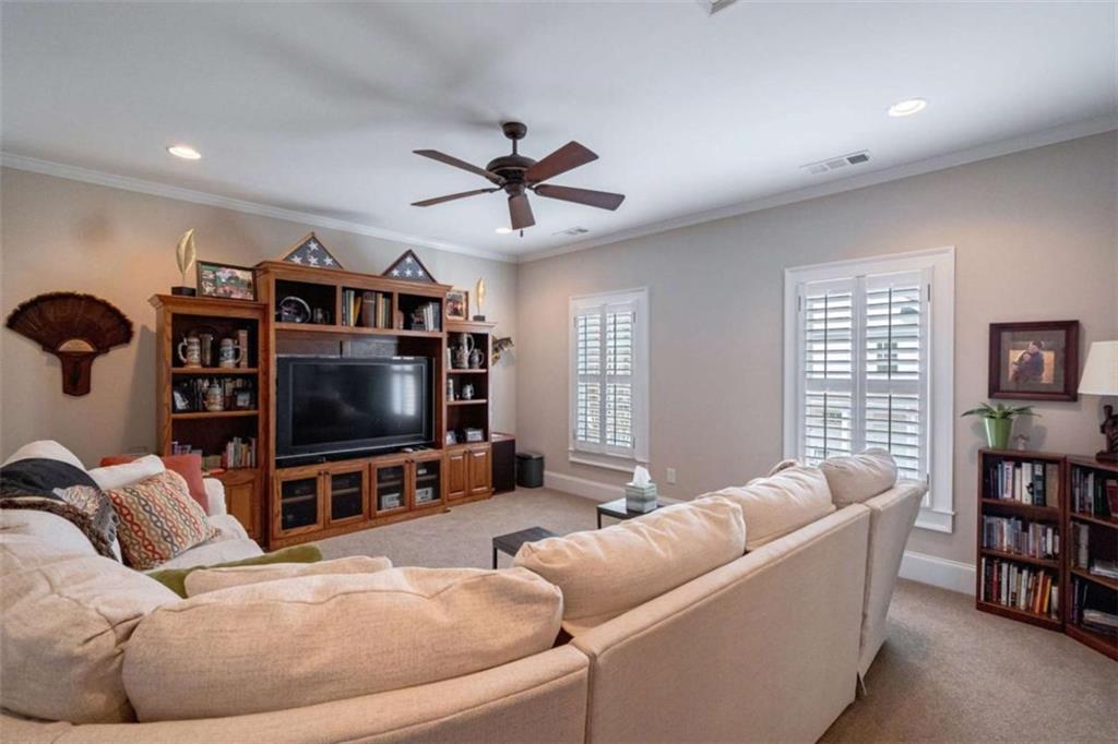4082 Greenleffe Drive Property Photo 28