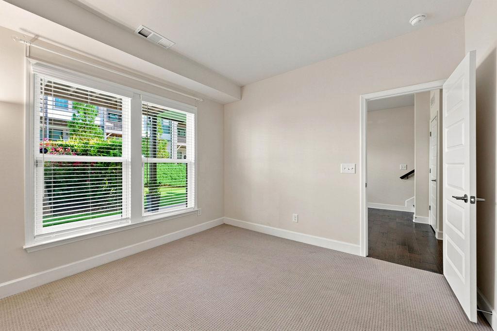 2201 Croston Lane Property Photo 43