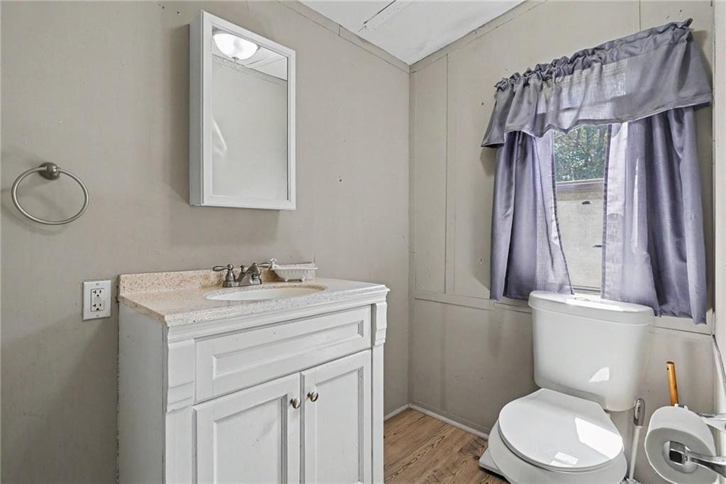 915 Steele Drive Property Photo 14