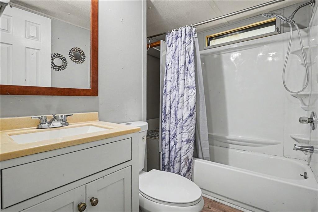 915 Steele Drive Property Photo 21