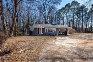 35 Collins Road Property Photo 1