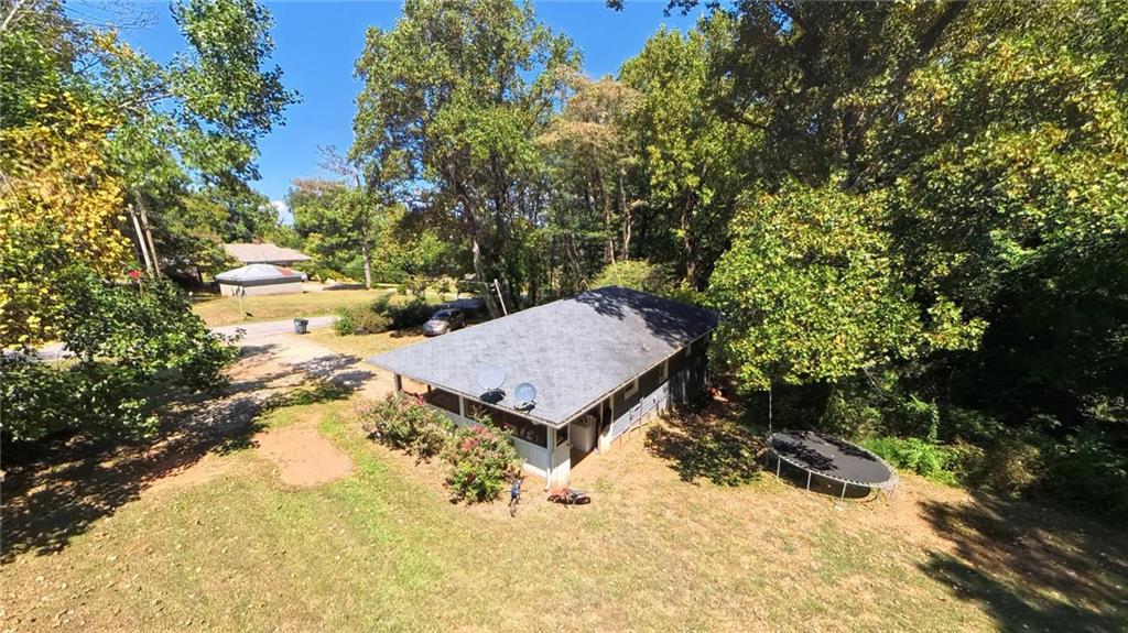 35 Collins Road Property Photo 5