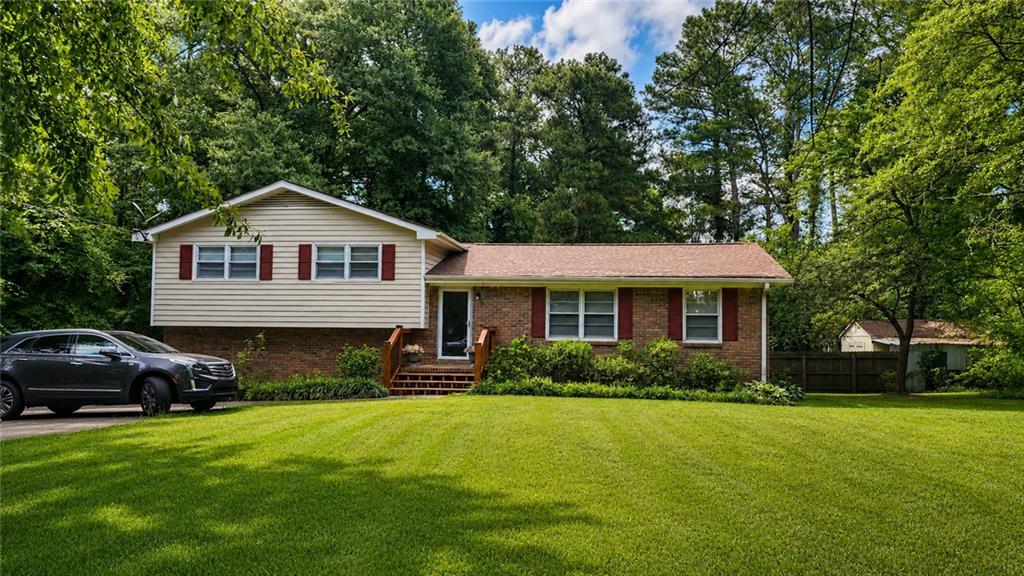 979 Stripling Chapel Road Property Photo 1