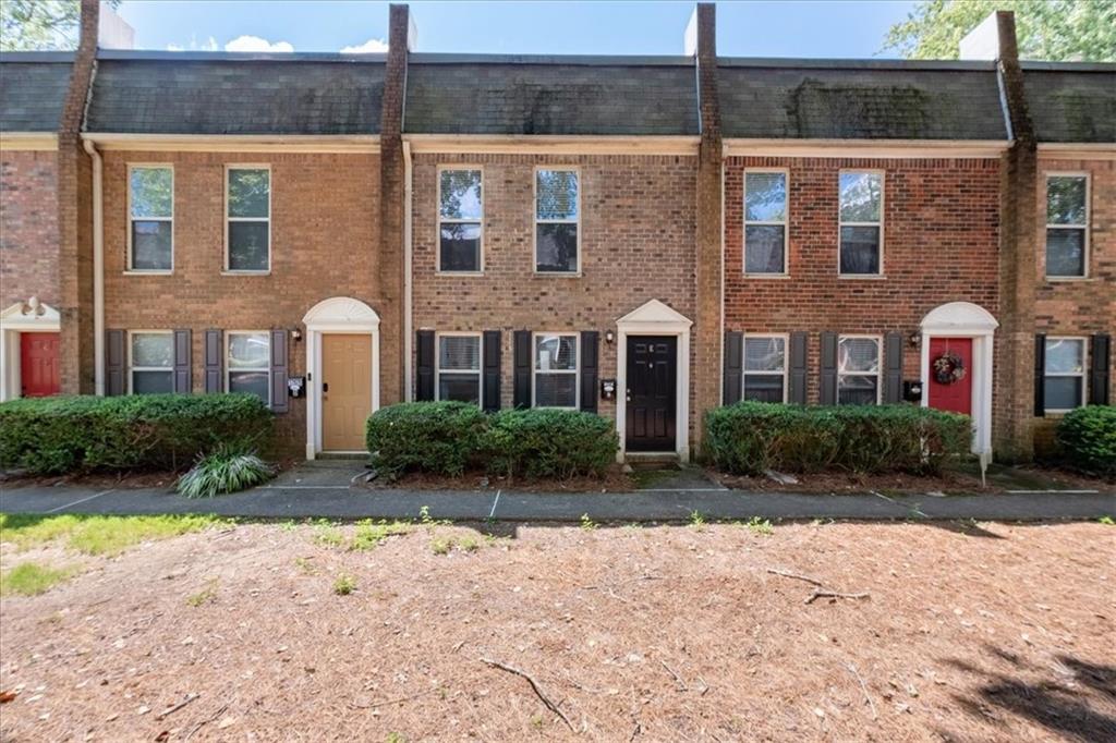155 N River Drive Unit E Property Photo 1