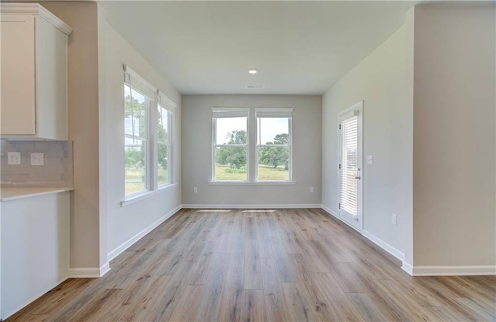 301 Arnewood Circle Property Photo 11