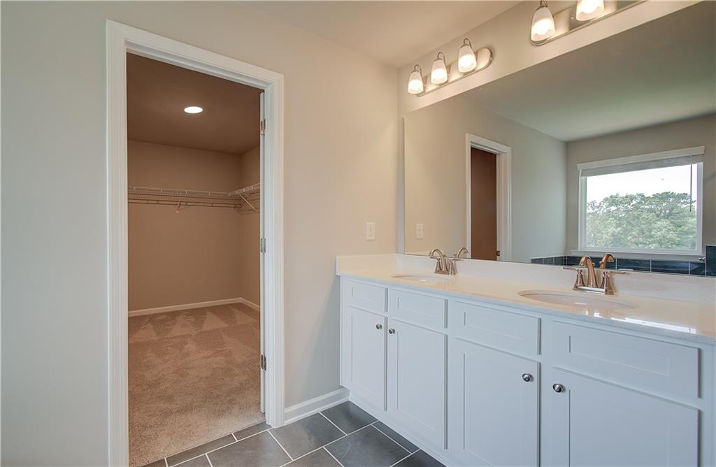 301 Arnewood Circle Property Photo 26