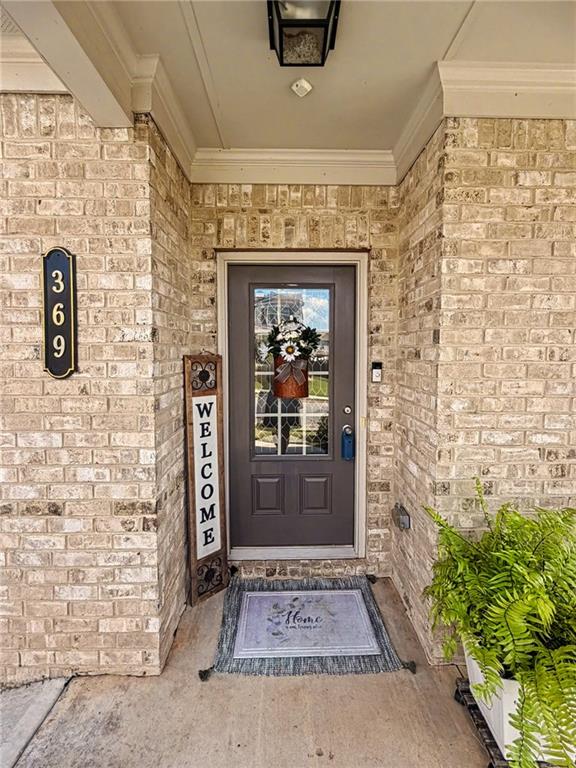 369 Auburn Crossing Drive Property Photo 4