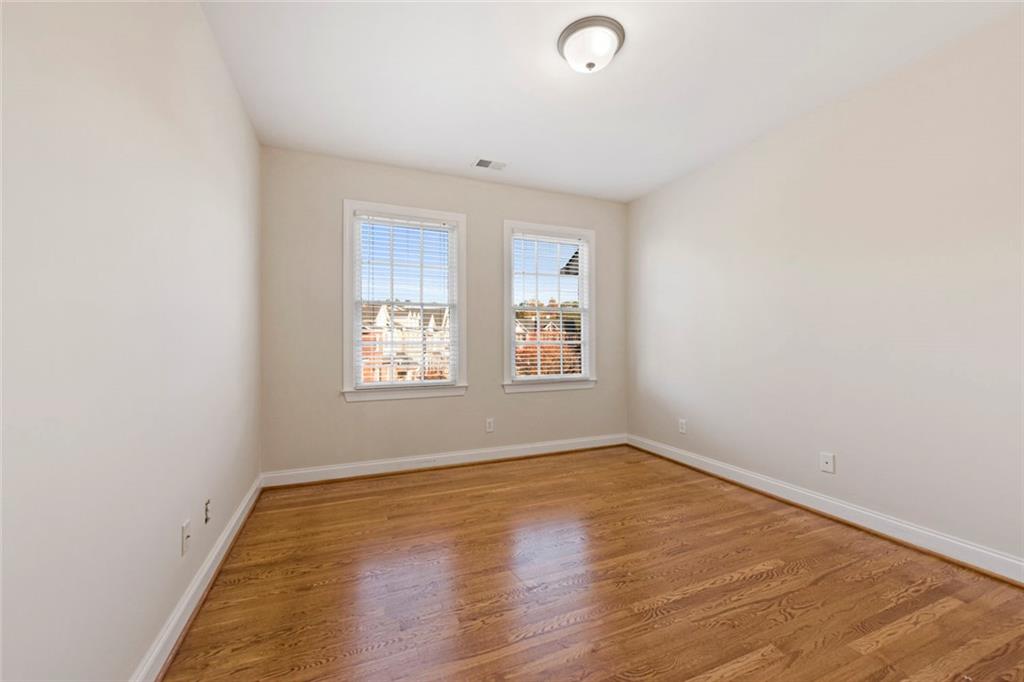 5826 Riverstone Circle Property Photo 28